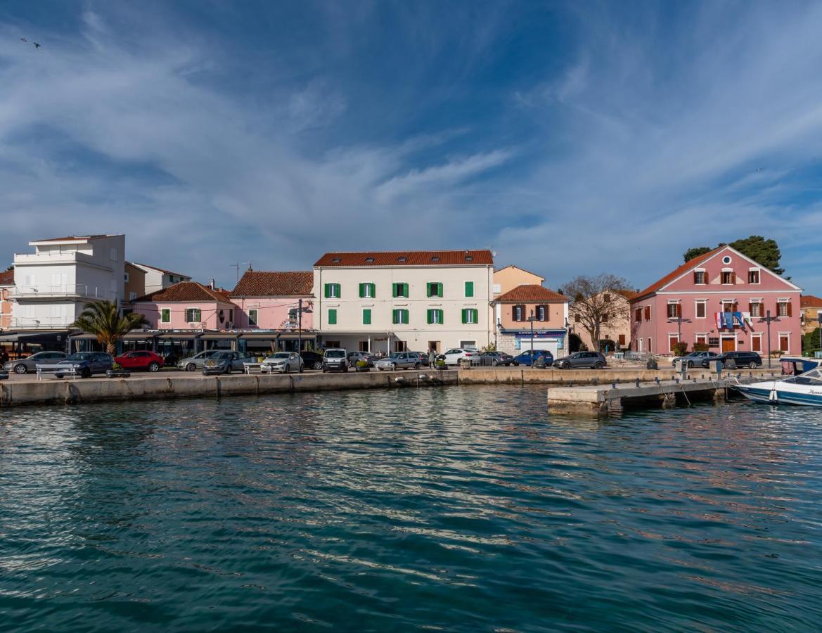 Sangulin Palace M Biograd Na Moru Exterior foto